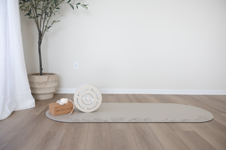 Root to Rise 🌱 Yoga Mat